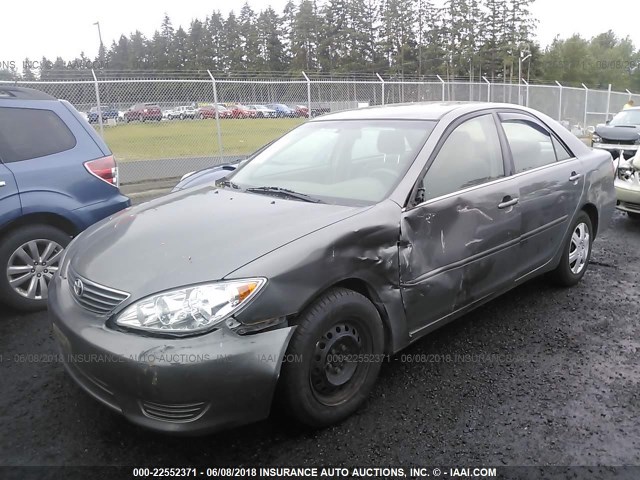 4T1BE30K86U678201 - 2006 TOYOTA CAMRY LE/XLE/SE 灰色 照片 2