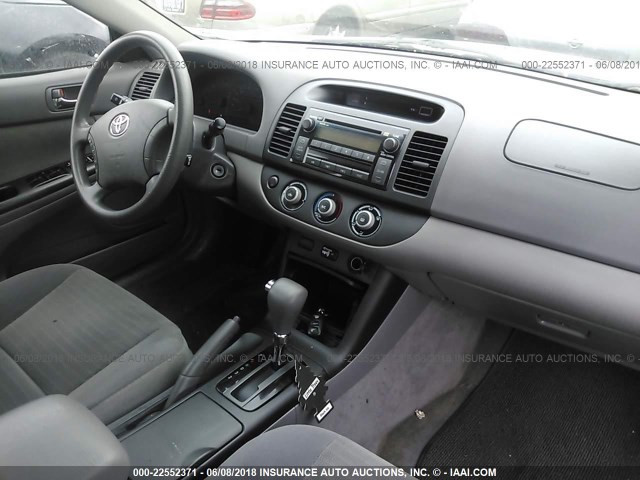 4T1BE30K86U678201 - 2006 TOYOTA CAMRY LE/XLE/SE 灰色 照片 5