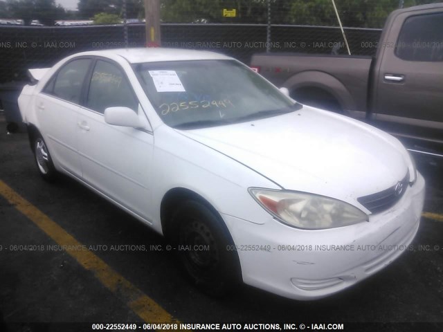 4T1BE32KX2U103203 - 2002 TOYOTA CAMRY LE/XLE/SE 白色 照片 1