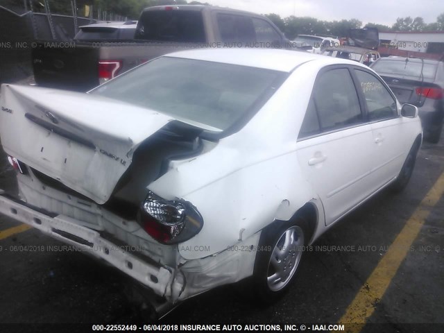 4T1BE32KX2U103203 - 2002 TOYOTA CAMRY LE/XLE/SE 白色 照片 4
