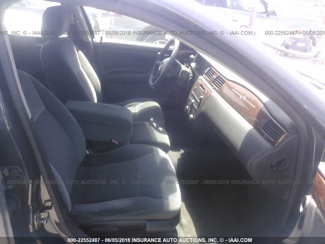 2G1WT58N781253338 - 2008 CHEVROLET IMPALA LT GRAY photo 5