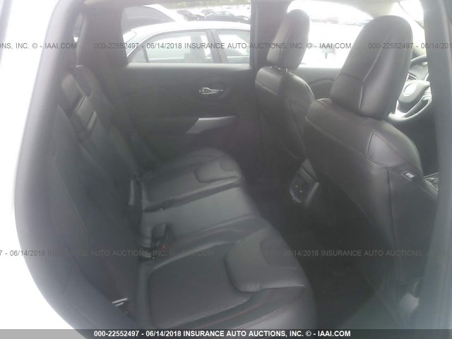 1C4PJMBX1JD600727 - 2018 JEEP CHEROKEE TRAILHAWK 白色 照片 8