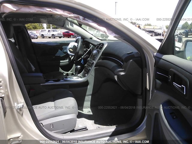 1G11B5SA0DF351200 - 2013 CHEVROLET MALIBU LS შამპანური ფოტო 5