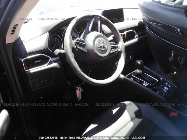 JM3KFACM9J1381829 - 2018 MAZDA CX-5 TOURING Noir photo 5