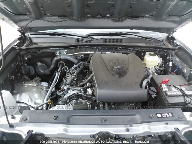 3TMDZ5BN4HM030902 - 2017 TOYOTA TACOMA DBL CAB/SR5/TRD SPORT/OR SILVER photo 10