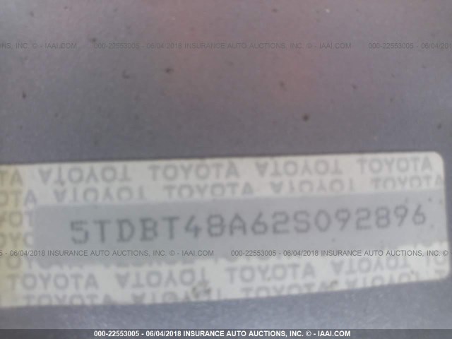5TDBT48A62S092896 - 2002 TOYOTA SEQUOIA LIMITED SILVER photo 9
