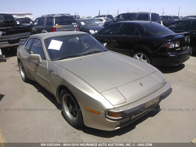 WP0AA0942FN458805 - 1985 PORSCHE 944 GOLD photo 1