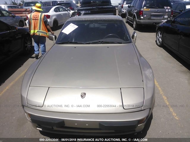 WP0AA0942FN458805 - 1985 PORSCHE 944 GOLD photo 6