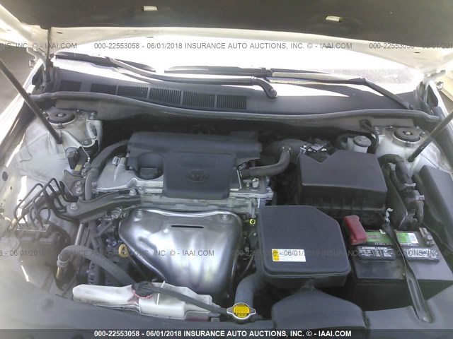 4T1BF1FK9FU087948 - 2015 TOYOTA CAMRY LE/XLE/SE/XSE WHITE photo 10