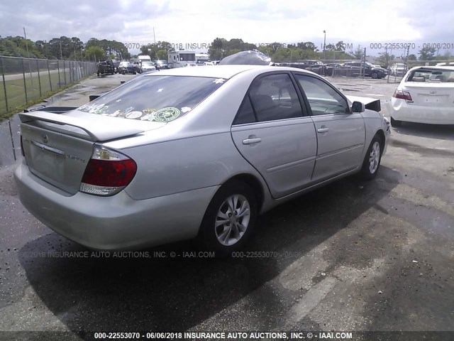 4T1BF32K85U110183 - 2005 TOYOTA CAMRY LE/XLE/SE 灰色 照片 4
