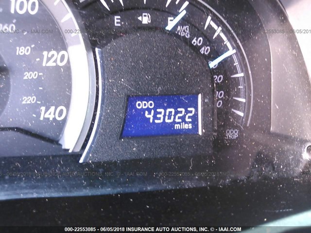 4T1BF1FK9EU778539 - 2014 TOYOTA CAMRY L/SE/LE/XLE მუქი ლურჯი ფოტო 7