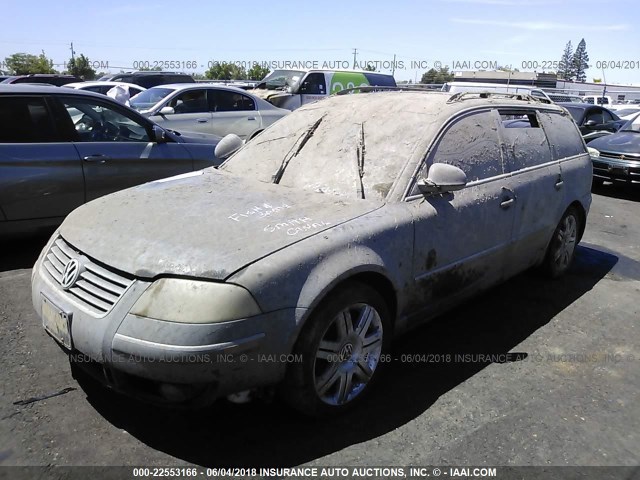 WVWWU63B25E140981 - 2005 VOLKSWAGEN PASSAT GLX 蓝色 照片 2