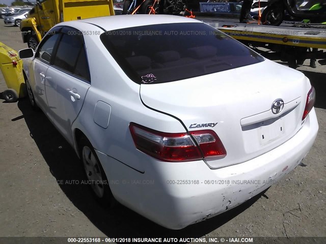 4T1BE46K49U890255 - 2009 TOYOTA CAMRY SE/LE/XLE თეთრი ფოტო 3