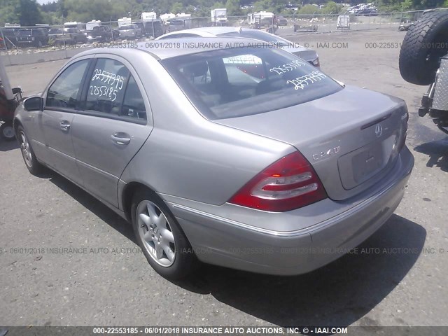 WDBRF81J24F471869 - 2004 MERCEDES-BENZ C 240 4MATIC GRAY photo 3