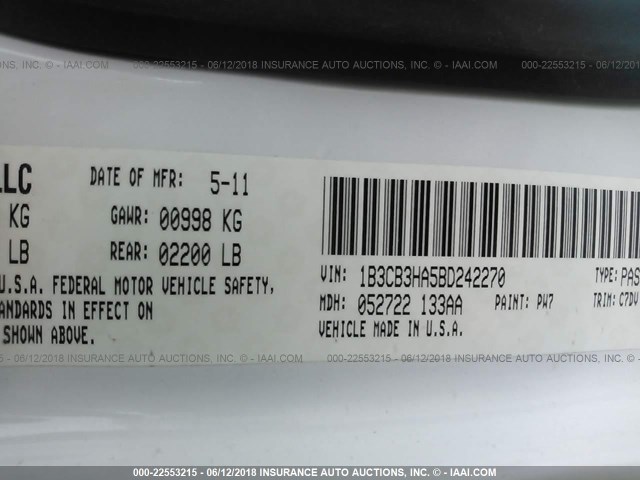 1B3CB3HA5BD242270 - 2011 DODGE CALIBER MAINSTREET WHITE photo 9