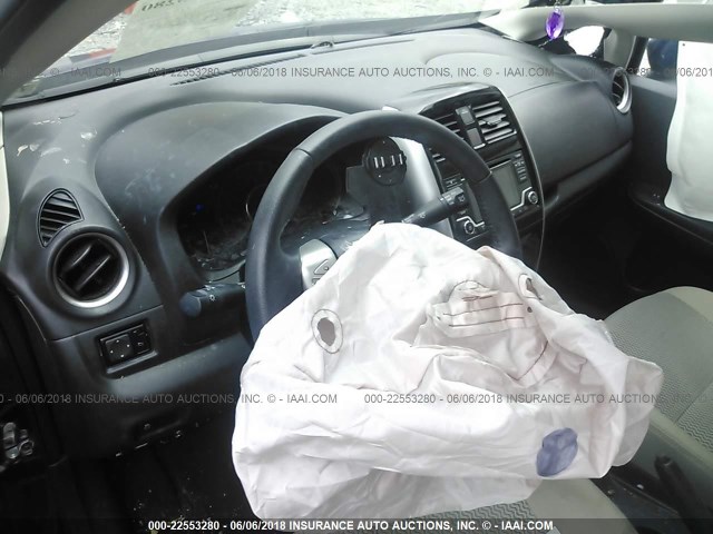 3N1CE2CP0HL375276 - 2017 NISSAN VERSA NOTE S/S PLUS/SV/SL/SR Dark Blue photo 5