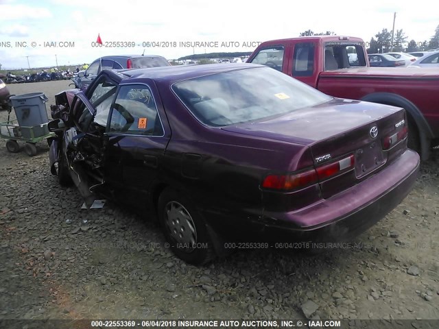 JT2BG22K3W0242510 - 1998 TOYOTA CAMRY CE/LE/XLE 红色 照片 3