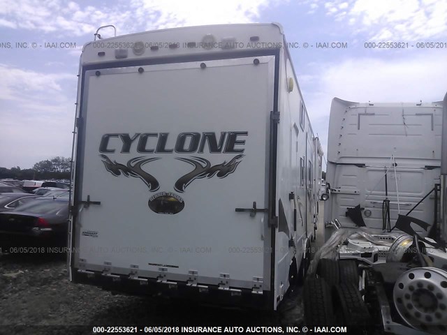 5SFGF403X8E006737 - 2008 HEARTLAND CYCLONE  未知 照片 4