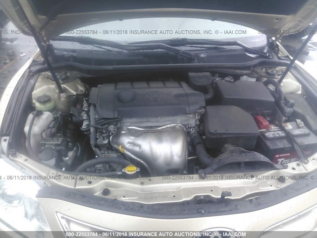 4T1BF3EK9BU155138 - 2011 TOYOTA CAMRY SE/LE/XLE GOLD photo 10