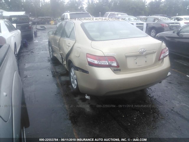 4T1BF3EK9BU155138 - 2011 TOYOTA CAMRY SE/LE/XLE GOLD photo 3