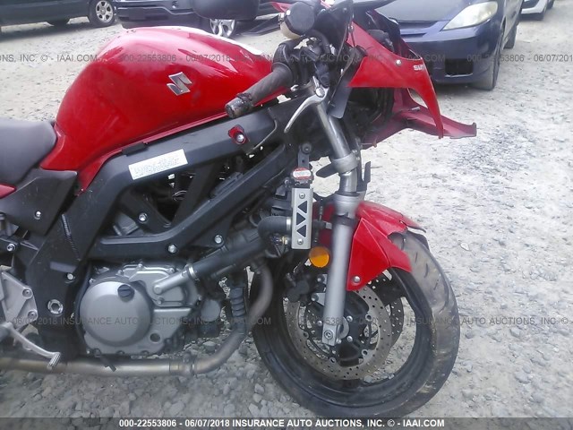 JS1VP53AX62102478 - 2006 SUZUKI SV650 RED photo 5