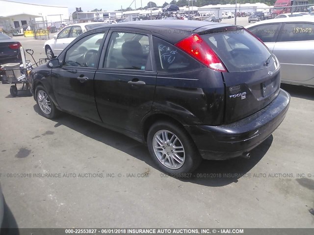 1FAFP37N57W298308 - 2007 FORD FOCUS ZX5/S/SE/SES 黑色 照片 3