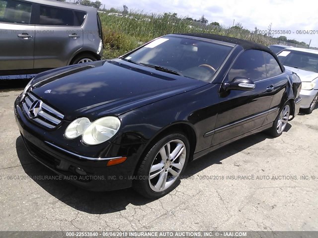 WDBTK56FX8F251115 - 2008 MERCEDES-BENZ CLK 350 BLACK photo 2