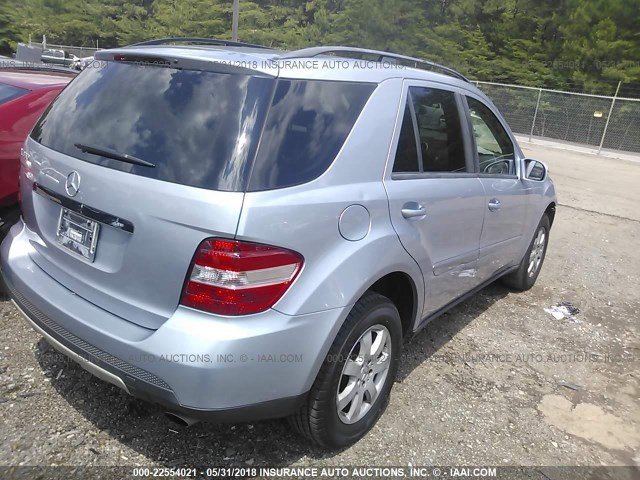 4JGBB86E06A102059 - 2006 MERCEDES-BENZ ML 350 GRAY photo 4