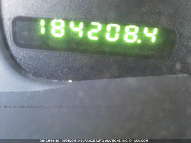 5LMFU28R51LJ20110 - 2001 LINCOLN NAVIGATOR RED photo 7