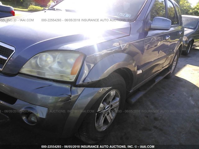 KNDJC733X55358548 - 2005 KIA SORENTO EX/LX BLUE photo 6