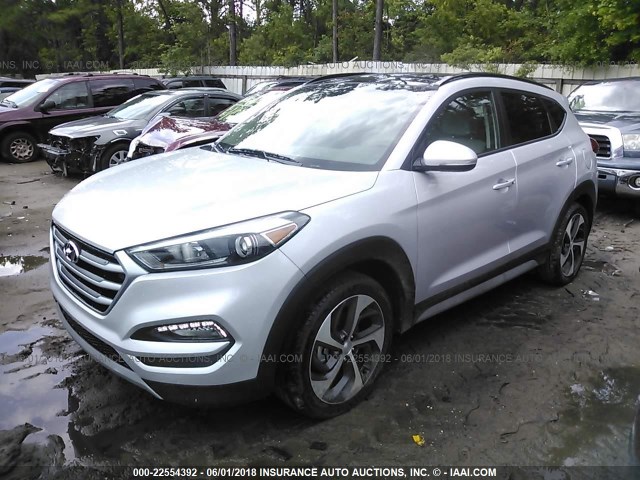 KM8J33A2XHU565689 - 2017 HYUNDAI TUCSON LIMITED/SPORT AND ECO/SE SILVER photo 2
