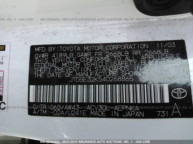 JTDBE32K540268865 - 2004 TOYOTA CAMRY LE/XLE WHITE photo 9