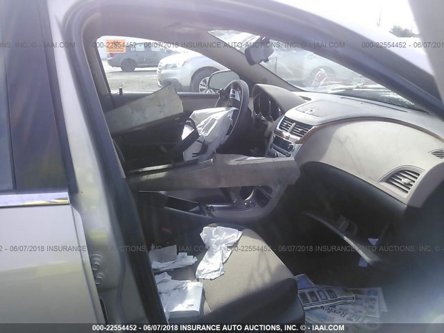 1G1ZC5E00CF220849 - 2012 CHEVROLET MALIBU 1LT 金色 照片 5