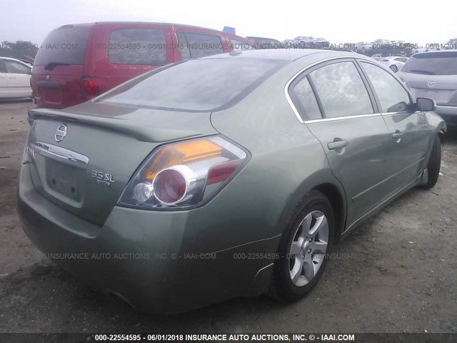 1N4BL21E98N484096 - 2008 NISSAN ALTIMA 3.5SE/3.5SL GREEN photo 4