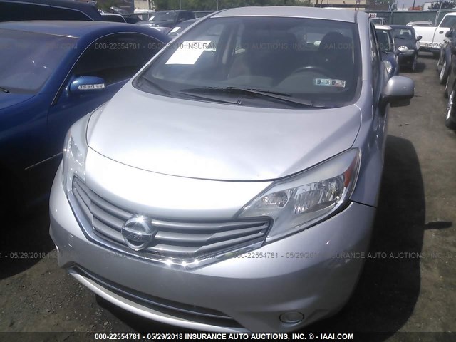 3N1CE2CP5EL395633 - 2014 NISSAN VERSA NOTE S/S PLUS/SV/SL SILVER photo 6