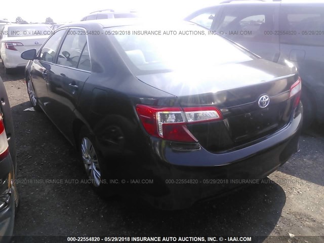 4T1BD1FK6EU098636 - 2014 TOYOTA CAMRY HYBRID/LE/XLE 黑色 照片 3