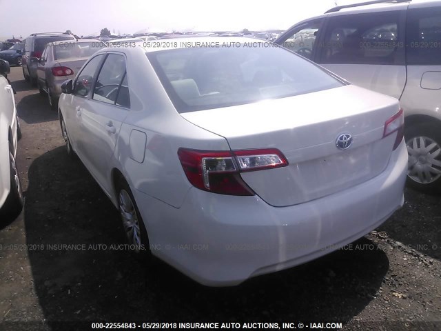 4T1BD1FK7DU091192 - 2013 TOYOTA CAMRY HYBRID/LE/XLE 白色 照片 3