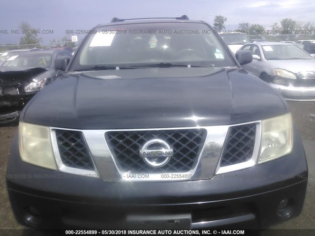 5N1AR18W25C778620 - 2005 NISSAN PATHFINDER LE/SE/XE BLACK photo 6