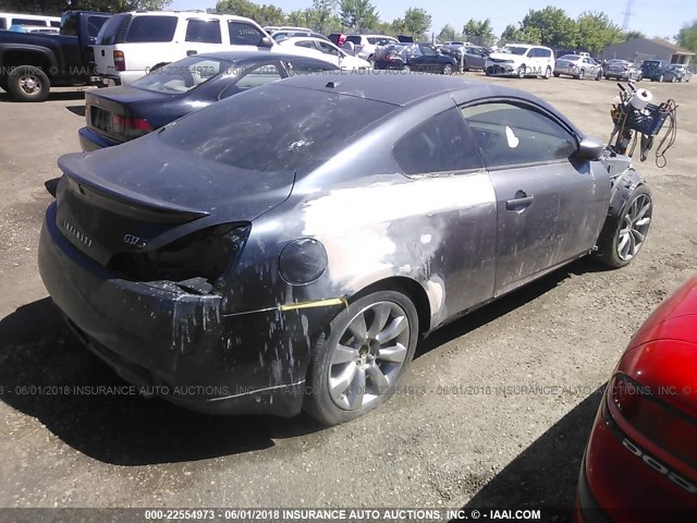 JNKCV64E88M105847 - 2008 INFINITI G37 JOURNEY/SPORT GRAY photo 4