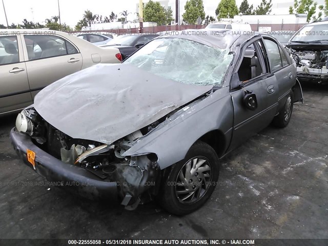 1FAFP13PXWW231827 - 1998 FORD ESCORT SE/SPORT GRAY photo 2