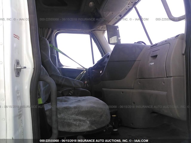 1FUJGLDRXCSBE2723 - 2012 FREIGHTLINER CASCADIA 125  未知 照片 5