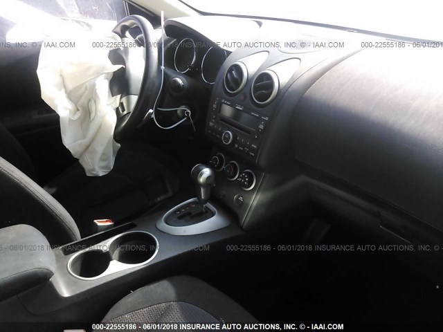 JN8AS58T48W000509 - 2008 NISSAN ROGUE S/SL SILVER photo 5