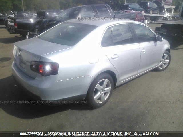 3VWRM71K49M072251 - 2009 VOLKSWAGEN JETTA SE/SEL SILVER photo 4