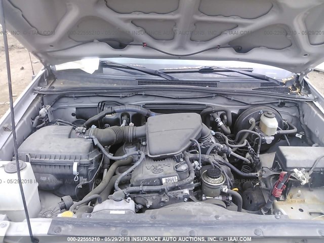 5TETX62N76Z260974 - 2006 TOYOTA TACOMA PRERUNNER ACCESS CAB SILVER photo 10