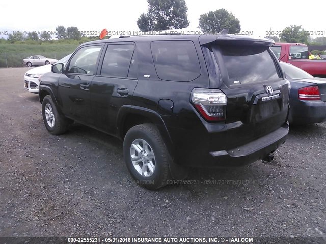 JTEBU5JR8H5459455 - 2017 TOYOTA 4RUNNER SR5 PREM/LTDL/TRAIL/TRD BLACK photo 3