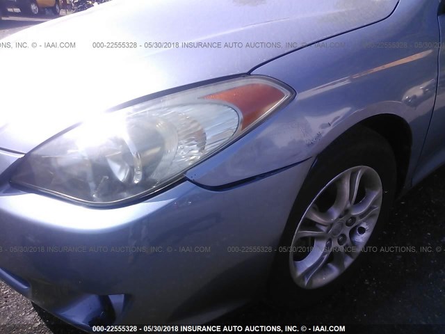 4T1CE38P46U719895 - 2006 TOYOTA CAMRY SOLARA SE/SLE BLUE photo 6