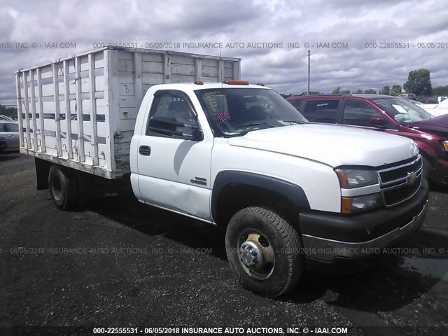 1GBJC34D76E269963 - 2006 CHEVROLET SILVERADO C3500 WHITE photo 1