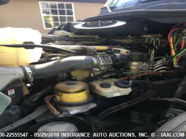 1FUJGLDR39LAB1653 - 2009 FREIGHTLINER CASCADIA 125  GREEN photo 9