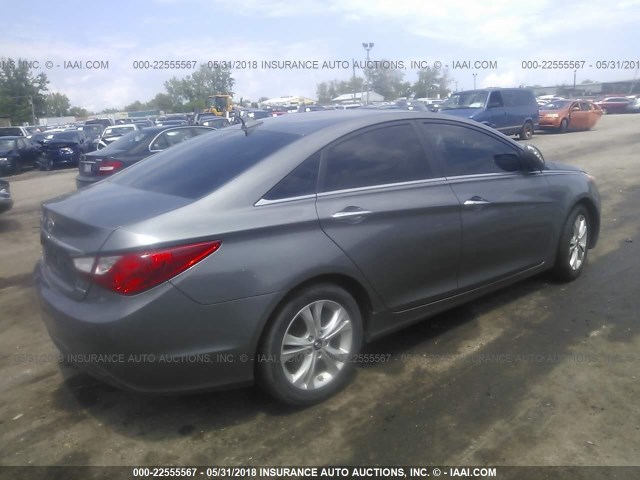 5NPEC4ACXBH235718 - 2011 HYUNDAI SONATA SE/LIMITED GRAY photo 4