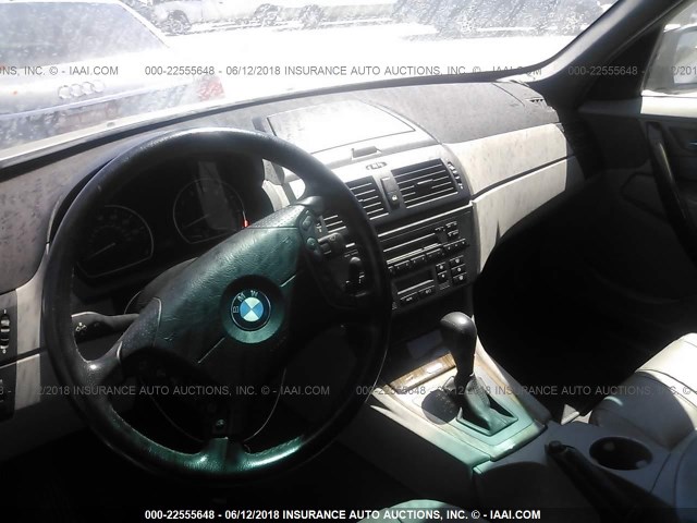 WBXPA73405WC47872 - 2005 BMW X3 2.5I GRAY photo 5